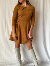 Lade das Bild in den Galerie-Viewer, Vestido malha vintage
